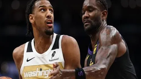 泰山球迷旗袍助力，展望2025赛季首战辉煌